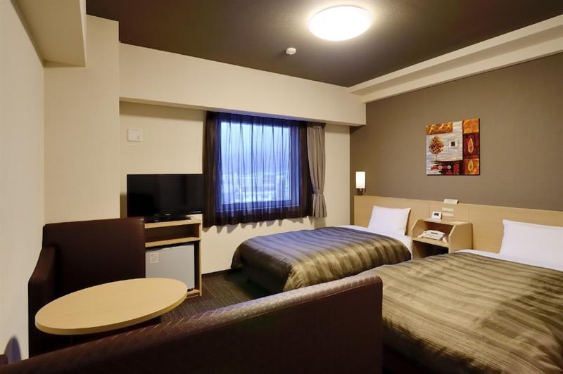 Hotel Route-Inn Grand Muroran Екстер'єр фото
