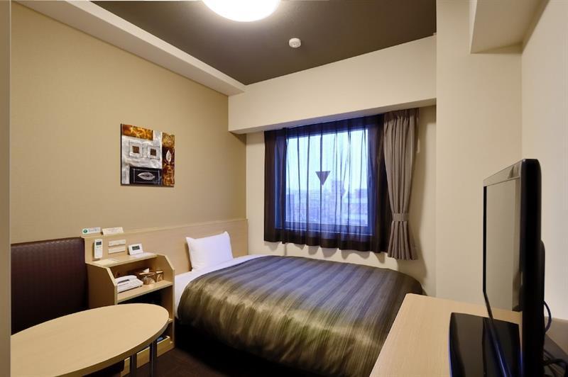 Hotel Route-Inn Grand Muroran Екстер'єр фото