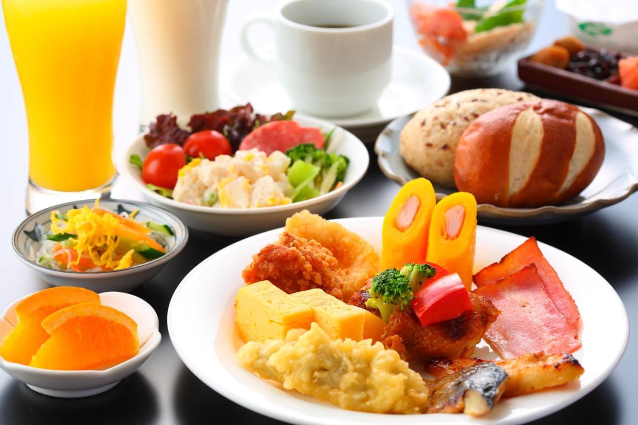Hotel Route-Inn Grand Muroran Екстер'єр фото